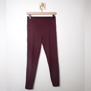 DSG Burgundy High Rise Performance 7/8 Crossover Tight Leggings size S
